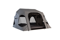 James Baroud Stoff-Dachzelt Vision. Produktfoto von der Seite. Mit offenen Fenstern. Eingangsbereich.