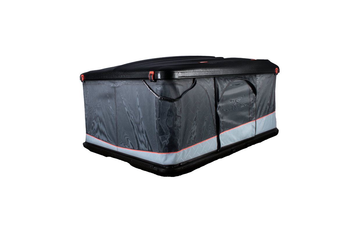 James Baroud Hartschalen-Dachzelt Odyssey Magma Produktfoto. Aufgebaut. Von der Seite. Fenster verschlossen.